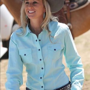 🤠Cinch Sz Small Button Down🤠